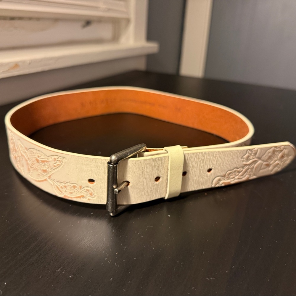 Cream/White Genuine Leather Nine West Women’s Belt